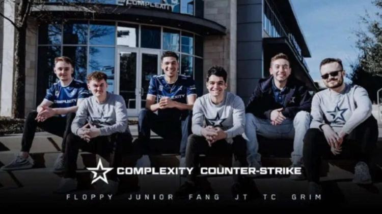 Complexity Gaming överväger att ersätta sin prickskytt