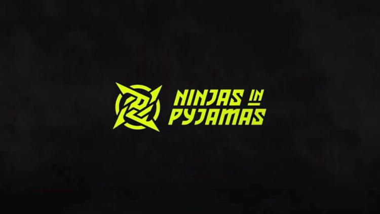 Aleksib flyttade till Ninjas In Pyjamas