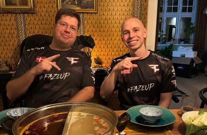 karrigan välkomnar EliGE till FaZe Clan med exklusiv lunchavslöjande