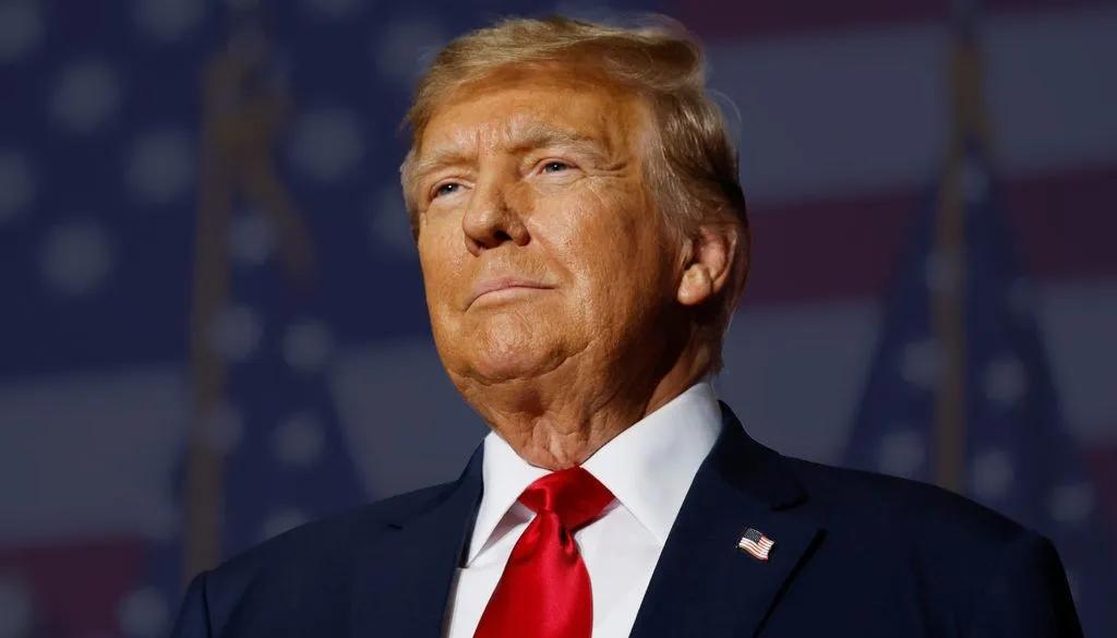 Donald Trump utvecklar enligt uppgift kryptospel med fokus på virtuella fastigheter