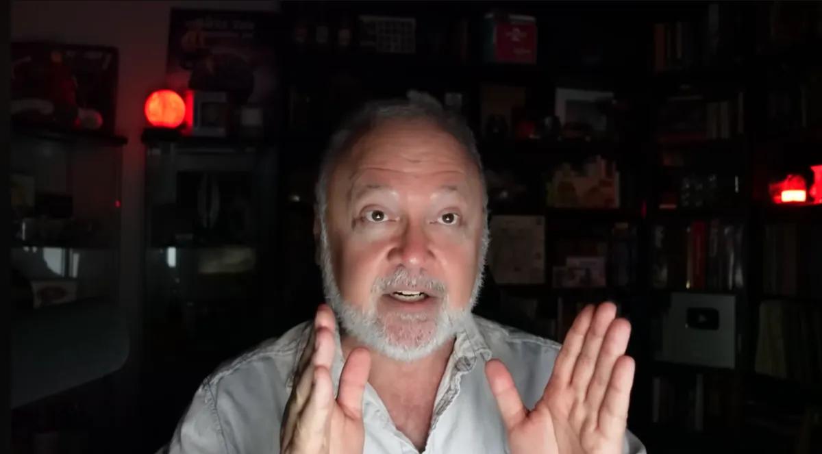 Tim Cain varnar för att moderna spel förlorar sin identitet genom att försöka vara allt för alla