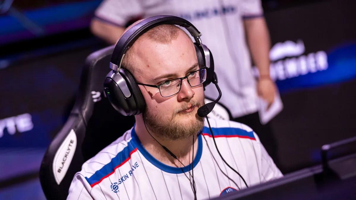 Astralis överväger phzy som ersättning för dev1ce - HLTV rapporterar