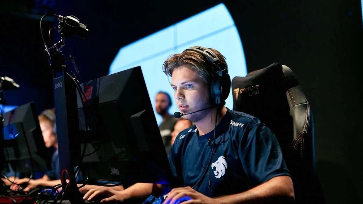 Kjaerbye meddelade att han återvände till tävlingsscenen