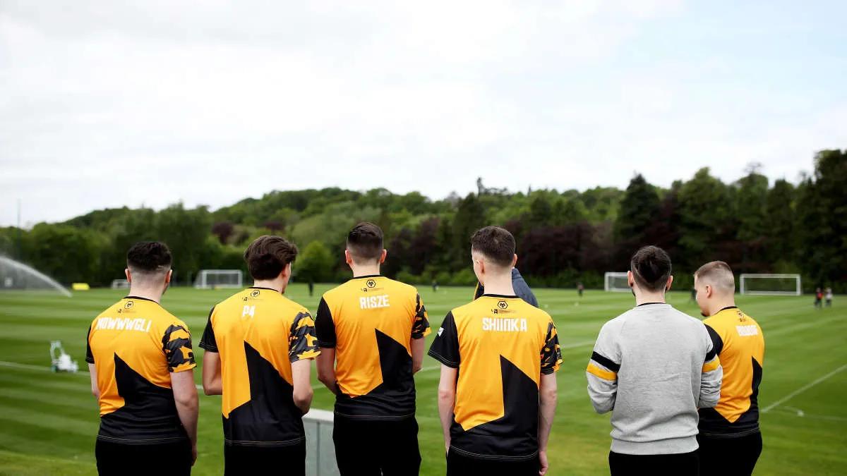 Wolves Esports undertecknade tidigare förteckning Team Vitality