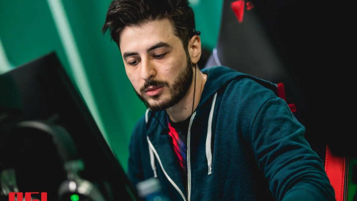 djay meddelade sin avgång från Evil Geniuses White