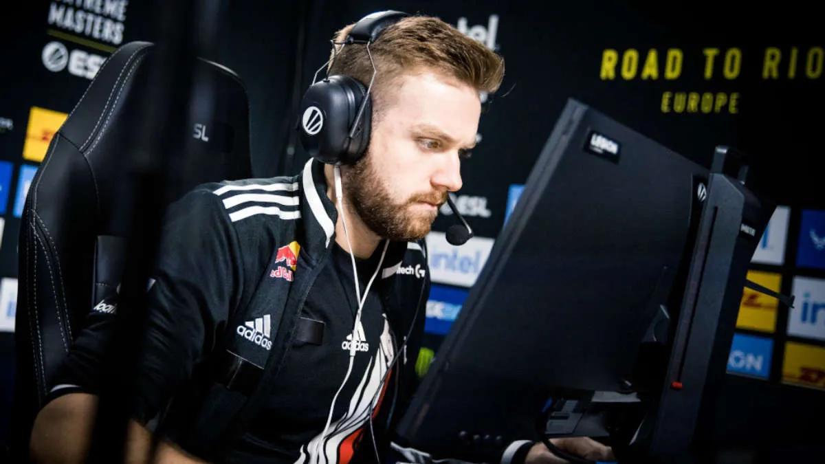 NiKo låser upp de fem bästa spelarna 2022 enligt HLTV