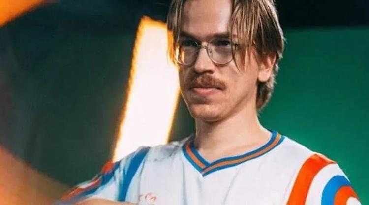 OG antyder att Topson återvänder i samband med tillkännagivandet av den nya Dota 2-truppen